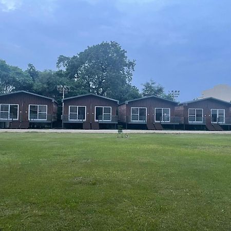 Vrindavan Greens Resort 烏代浦 外观 照片