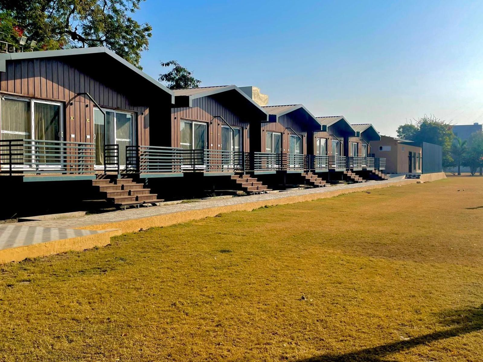 Vrindavan Greens Resort 烏代浦 外观 照片